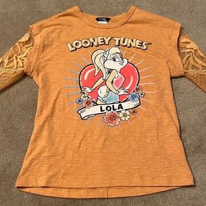 TRUCE Girls Size M (10-12) Looney Tunes Lola Shirt